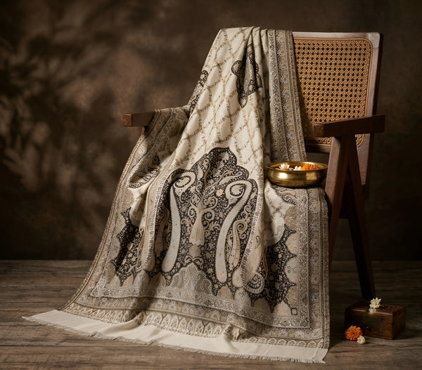 Mir-e-Khas Men's Kashmir-Inspired Paisley Jacquard White Shawl with Kani Floral Border