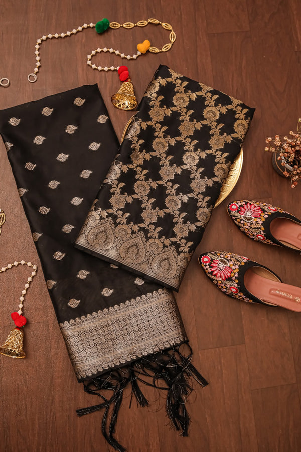 Women’s Cotton Unstitched Suit Set | Elegant Ethnic Ensemble